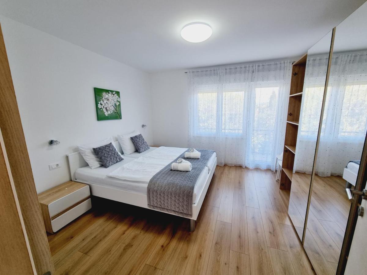 Apartman Maslina Krk Town Exterior photo