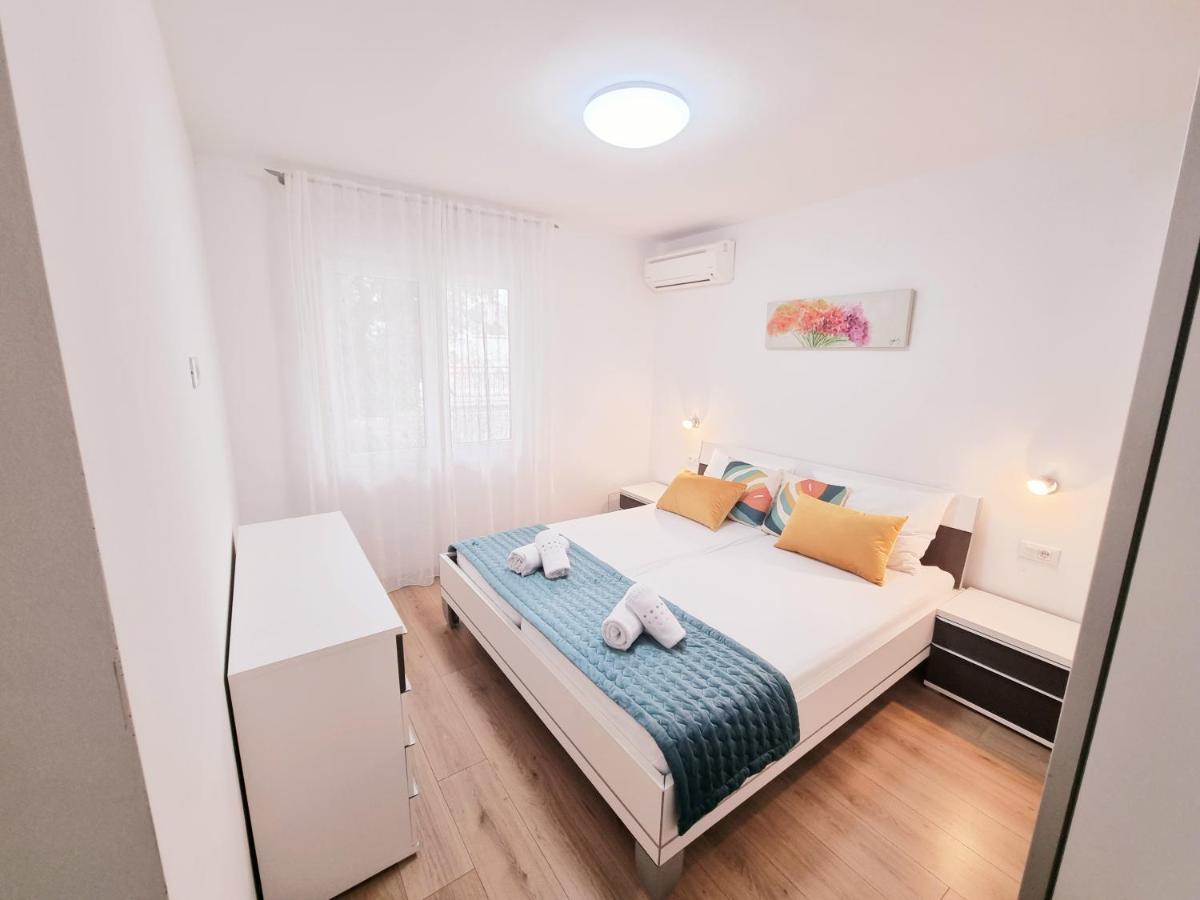 Apartman Maslina Krk Town Exterior photo