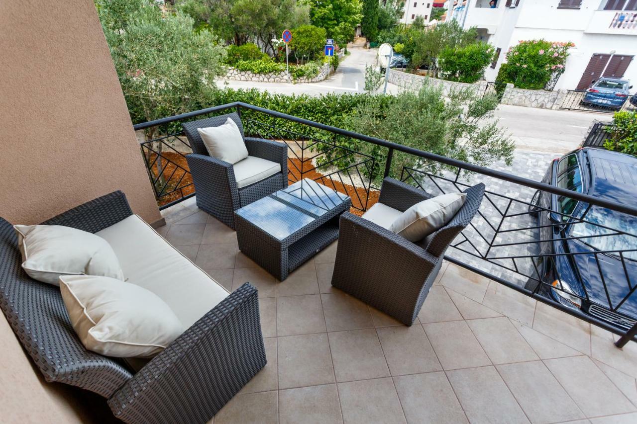 Apartman Maslina Krk Town Exterior photo