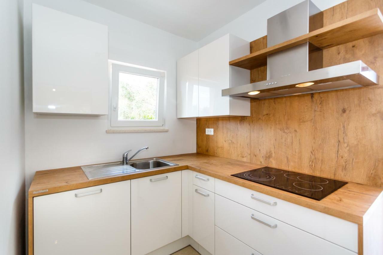 Apartman Maslina Krk Town Exterior photo
