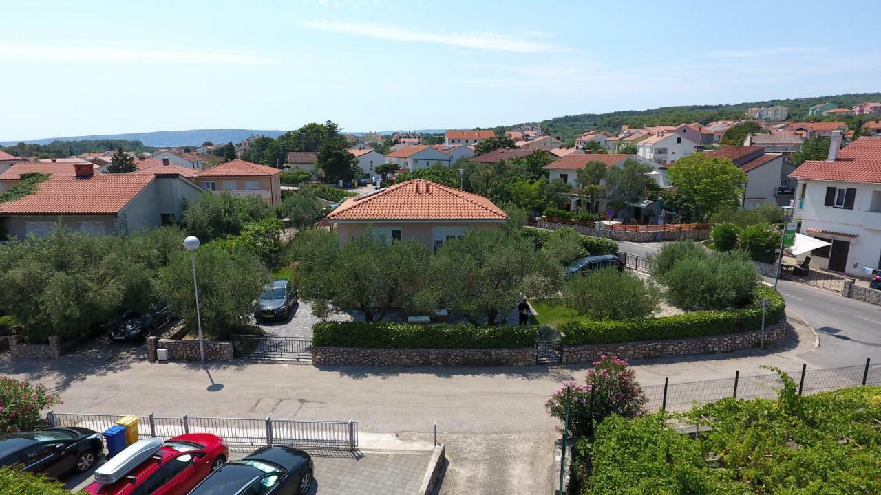 Apartman Maslina Krk Town Exterior photo