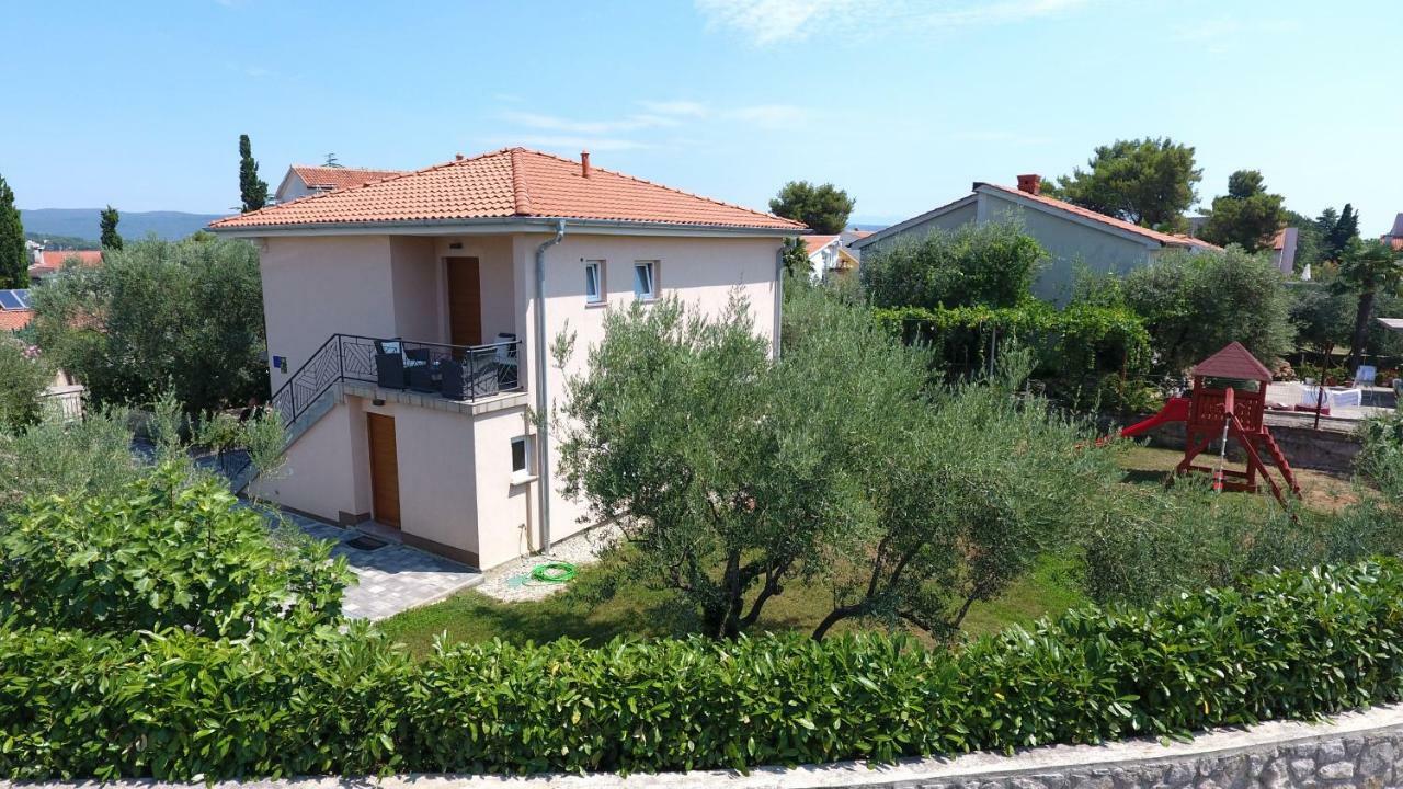 Apartman Maslina Krk Town Exterior photo
