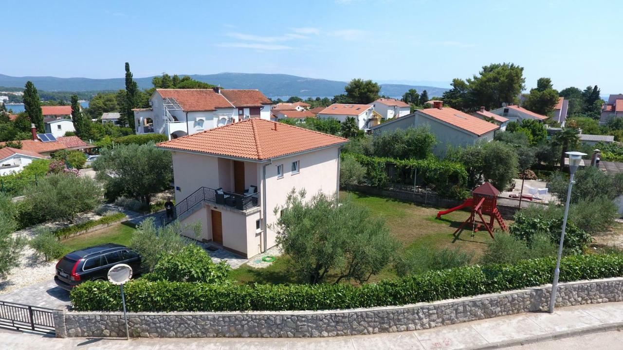 Apartman Maslina Krk Town Exterior photo