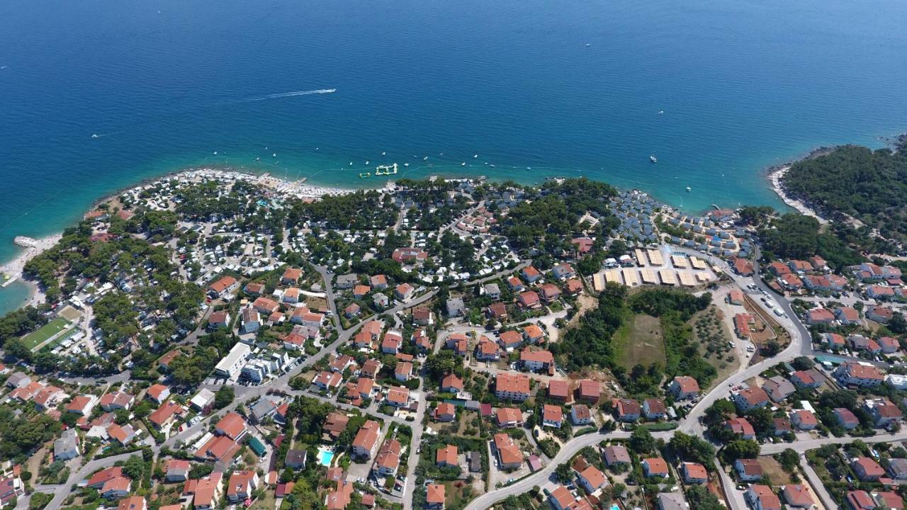 Apartman Maslina Krk Town Exterior photo